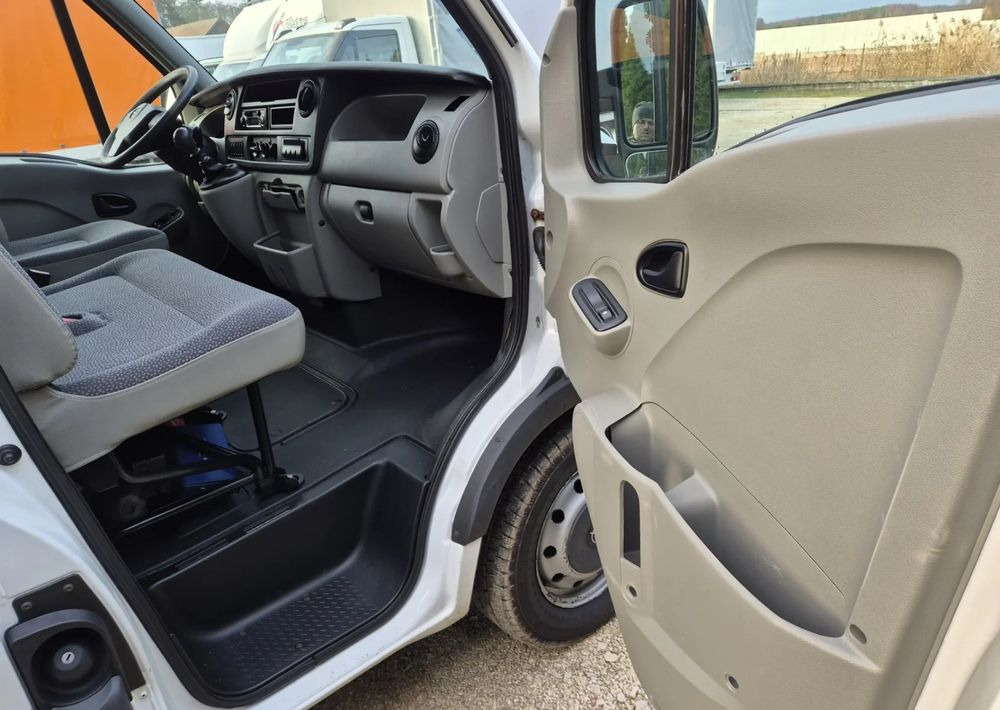 Furgoneta caja cerrada Opel Movano 2.5 120KM/ 1Właściciel/: foto 7 Furgoneta caja cerrada Opel Movano 2.5 120KM/ 1Właściciel/: foto 7