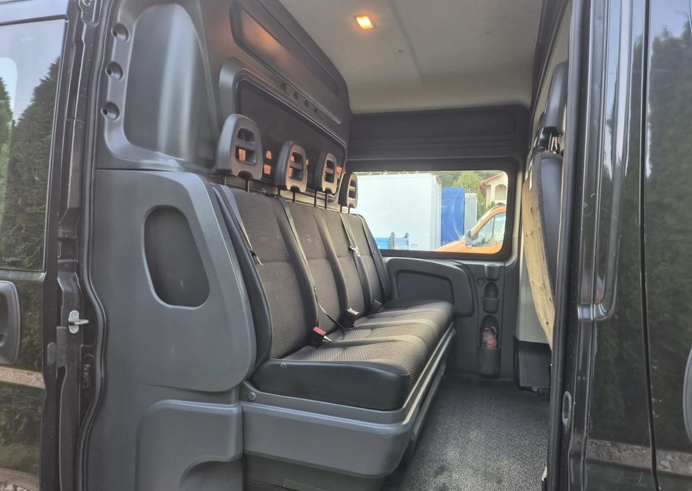 Peugeot Boxer 2.2 130KM Dubel kabina - Furgón, Furgoneta combi: foto 5 Peugeot Boxer 2.2 130KM Dubel kabina - Furgón, Furgoneta combi: foto 5