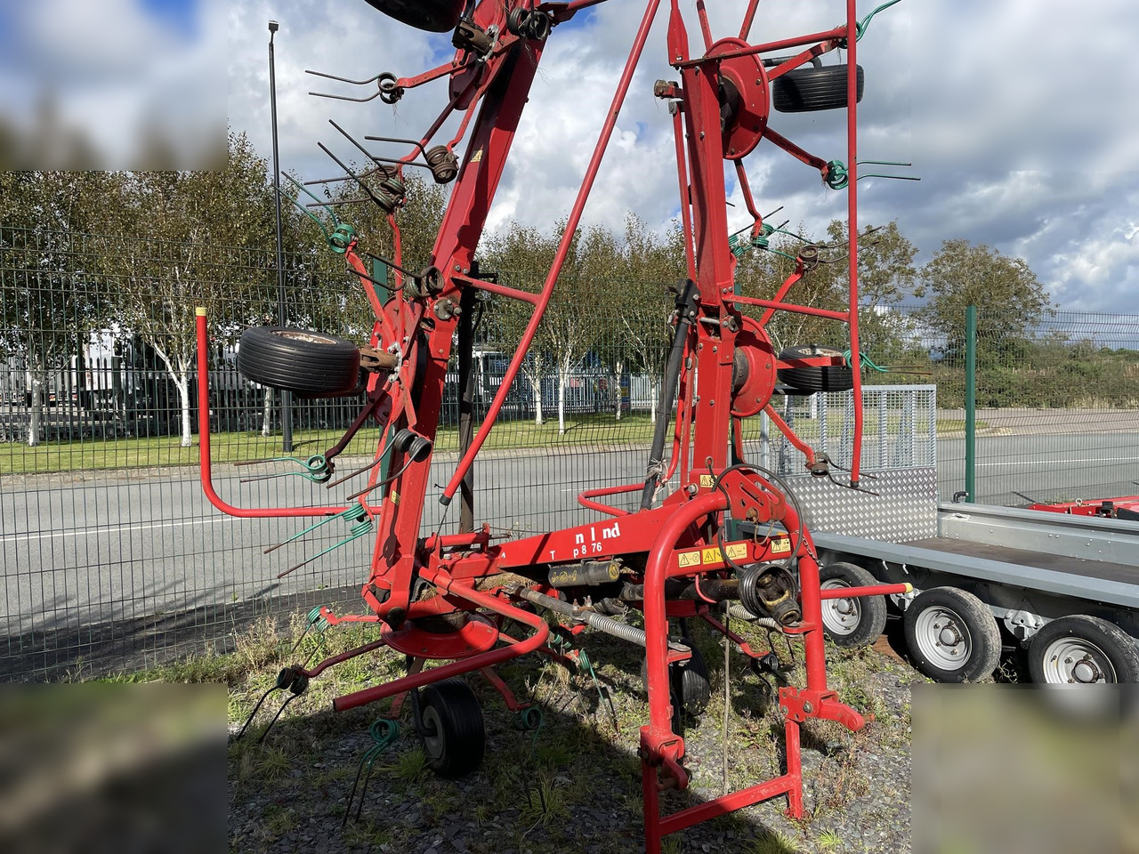 2015 KVERNELAND TAARUP 8076 - Henificadora: foto 2 2015 KVERNELAND TAARUP 8076 - Henificadora: foto 2