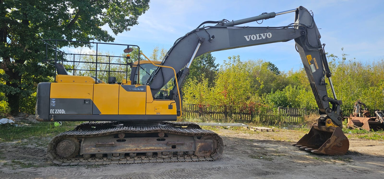 VOLVO EC220DL - Excavadora de cadenas: foto 3 VOLVO EC220DL - Excavadora de cadenas: foto 3