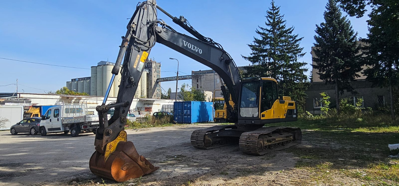 VOLVO EC220DL - Excavadora de cadenas: foto 4 VOLVO EC220DL - Excavadora de cadenas: foto 4