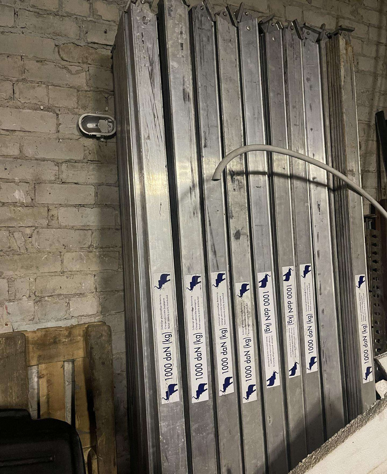 Schmitz SKO - Carrocería y exterior para Remolque: foto 3 Schmitz SKO - Carrocería y exterior para Remolque: foto 3