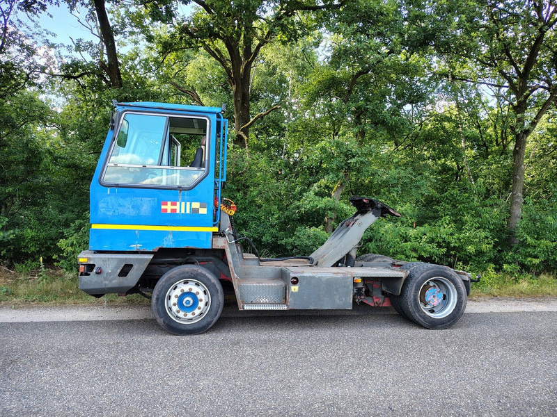 Terberg Yt180 - Tractor industrial: foto 2 Terberg Yt180 - Tractor industrial: foto 2