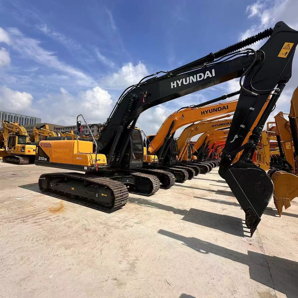 HYUNDAI 210-9S medium-sized hydraulic excavator - Excavadora de cadenas: foto 5 HYUNDAI 210-9S medium-sized hydraulic excavator - Excavadora de cadenas: foto 5
