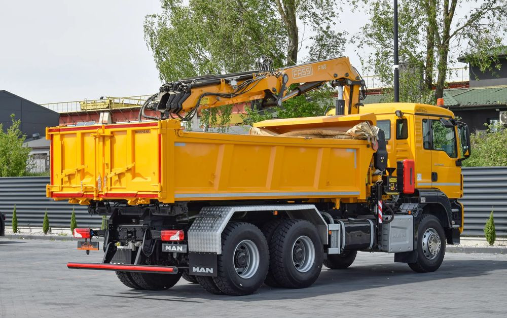 MAN TGS 26.400 / 6x4 / EURO 6 / UDT / HDS FASSI 165 / WYSUW x3 / ROTATOR / CHWYTAK / STEROWANIE RADIOWE / WZMOCNIONA RAMA / WYWROTKA / HYDROBURTA / AUTOMAT / 2017 / NOWE OPONY - 100% / NISKI PRZEBIEG  - Camión volquete: foto 5 MAN TGS 26.400 / 6x4 / EURO 6 / UDT / HDS FASSI 165 / WYSUW x3 / ROTATOR / CHWYTAK / STEROWANIE RADIOWE / WZMOCNIONA RAMA / WYWROTKA / HYDROBURTA / AUTOMAT / 2017 / NOWE OPONY - 100% / NISKI PRZEBIEG  - Camión volquete: foto 5