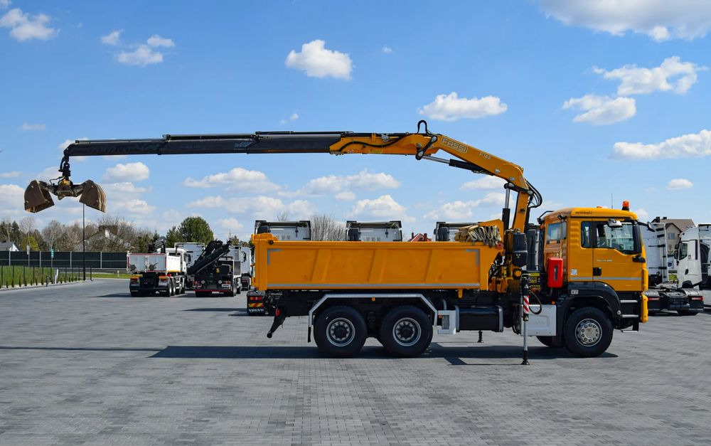 MAN TGS 26.400 / 6x4 / EURO 6 / UDT / HDS FASSI 165 / WYSUW x3 / ROTATOR / CHWYTAK / STEROWANIE RADIOWE / WZMOCNIONA RAMA / WYWROTKA / HYDROBURTA / AUTOMAT / 2017 / NOWE OPONY - 100% / NISKI PRZEBIEG - Camión volquete: foto 4 MAN TGS 26.400 / 6x4 / EURO 6 / UDT / HDS FASSI 165 / WYSUW x3 / ROTATOR / CHWYTAK / STEROWANIE RADIOWE / WZMOCNIONA RAMA / WYWROTKA / HYDROBURTA / AUTOMAT / 2017 / NOWE OPONY - 100% / NISKI PRZEBIEG - Camión volquete: foto 4