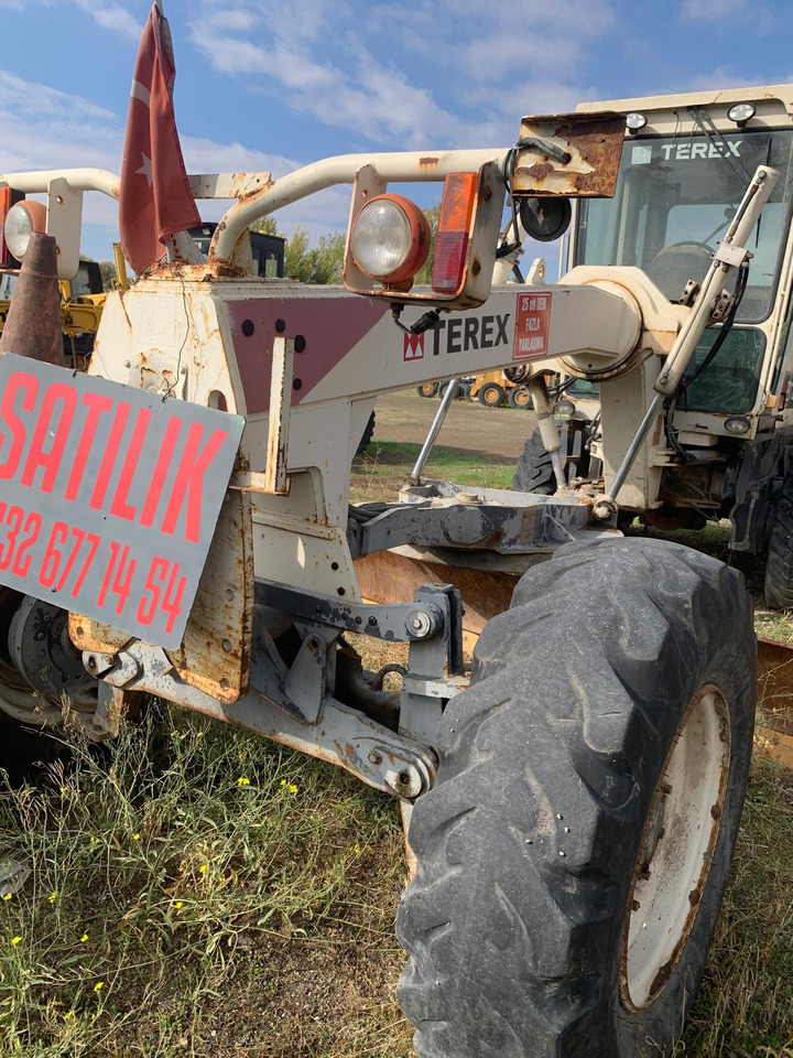 TEREX TG 150 - Grader: foto 2 TEREX TG 150 - Grader: foto 2