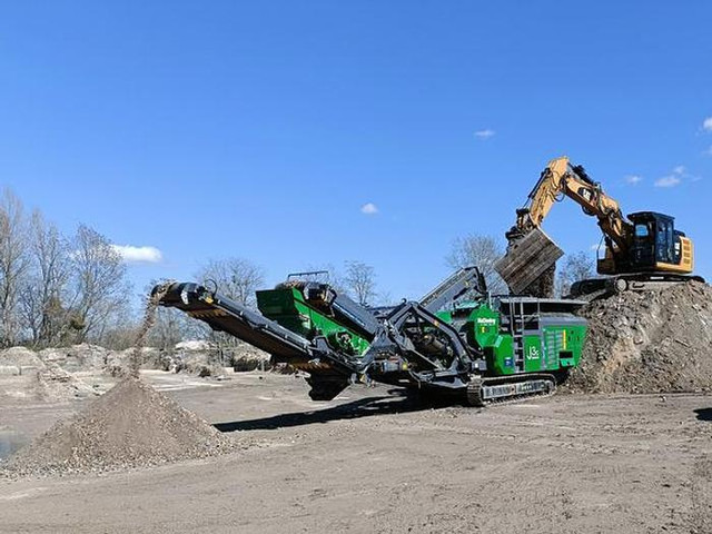 MCCLOSKEY J3C - Machacadora: foto 4 MCCLOSKEY J3C - Machacadora: foto 4