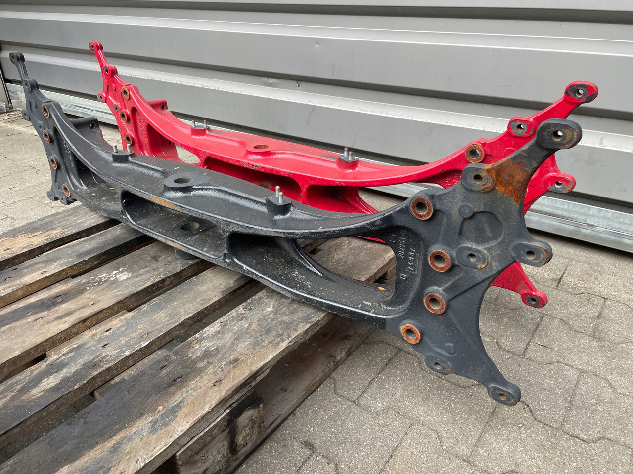 BELKA ZDERZAKA ZDERZAK MAN TGX TGS BUDOWLANY 81412800072 - Parachoques para Camión: foto 3 BELKA ZDERZAKA ZDERZAK MAN TGX TGS BUDOWLANY 81412800072 - Parachoques para Camión: foto 3