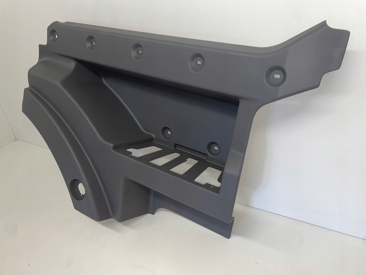 GÓRNA STOPNICA STOPIEŃ MAN TGX TGX3 TG3 81615200082 - Peldaño para Camión: foto 3 GÓRNA STOPNICA STOPIEŃ MAN TGX TGX3 TG3 81615200082 - Peldaño para Camión: foto 3