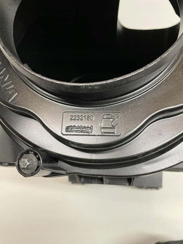 OBUDOWA FILTRA POWIETRZA SCANIA R S FILTR - Filtro de aire para Camión: foto 3 OBUDOWA FILTRA POWIETRZA SCANIA R S FILTR - Filtro de aire para Camión: foto 3