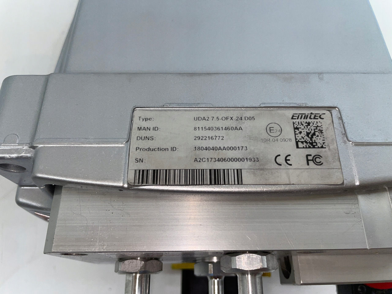 POMPA ADBLUE AD BLUE EMITEC MAN TGX TGS 81154036146 - Carrocería y exterior para Camión: foto 4 POMPA ADBLUE AD BLUE EMITEC MAN TGX TGS 81154036146 - Carrocería y exterior para Camión: foto 4