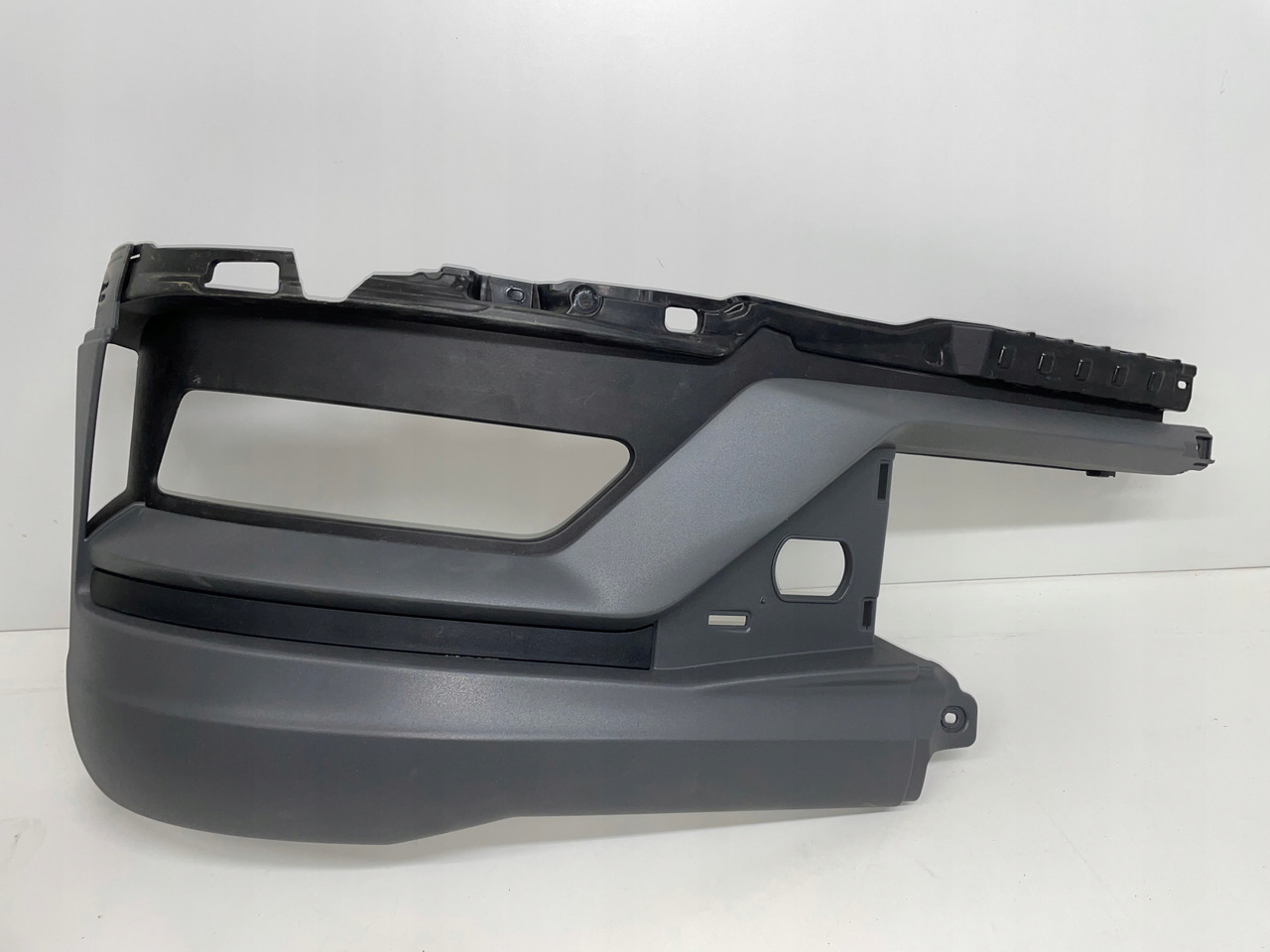 PRAWA NAKŁADKA OSŁONA ZDERZAKA ZDERZAK MAN TGS TG3 - Parachoques para Camión: foto 1 PRAWA NAKŁADKA OSŁONA ZDERZAKA ZDERZAK MAN TGS TG3 - Parachoques para Camión: foto 1