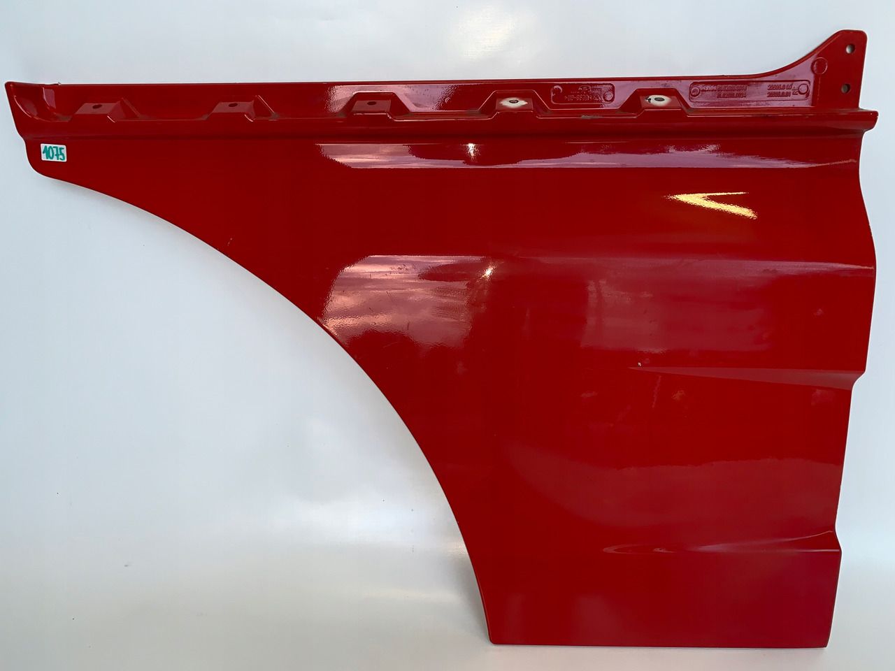 PRZEDŁUŻENIE DRZWI MAN TGA TGX STRONA PRAWA RH - Carrocería y exterior para Camión: foto 1 PRZEDŁUŻENIE DRZWI MAN TGA TGX STRONA PRAWA RH - Carrocería y exterior para Camión: foto 1