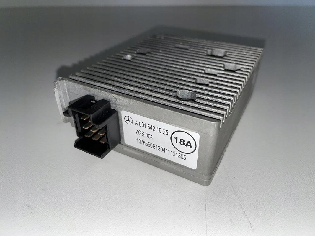 PRZETWORNICA NAPIĘCIA MERCEDES ACTROS A0015421625 - Sistema eléctrico para Camión: foto 1 PRZETWORNICA NAPIĘCIA MERCEDES ACTROS A0015421625 - Sistema eléctrico para Camión: foto 1