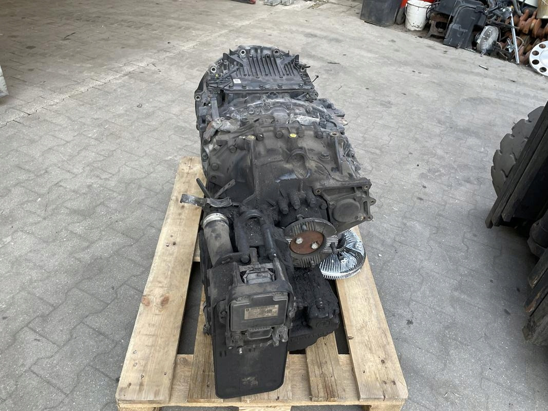 RETARDER INTARDER MAN TGX TGS CHŁODNICA OLEJU - Enfriador de aceite para Camión: foto 1 RETARDER INTARDER MAN TGX TGS CHŁODNICA OLEJU - Enfriador de aceite para Camión: foto 1