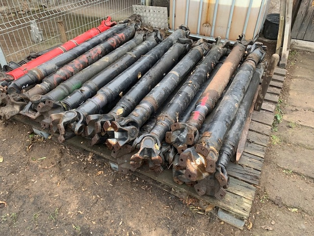 WAŁ NAPĘDOWY MAN TGA TGX TGS CENA OD 100 ZŁ - Palier para Camión: foto 5 WAŁ NAPĘDOWY MAN TGA TGX TGS CENA OD 100 ZŁ - Palier para Camión: foto 5