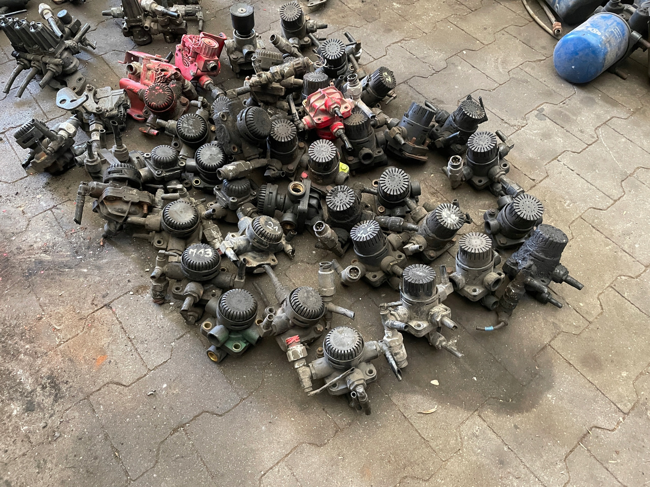 Válvula de freno para Camión ZAWÓR HAMULCA RĘCZNEGO WABCO MAN TGX TGA TGS 81521166075: foto 7 Válvula de freno para Camión ZAWÓR HAMULCA RĘCZNEGO WABCO MAN TGX TGA TGS 81521166075: foto 7