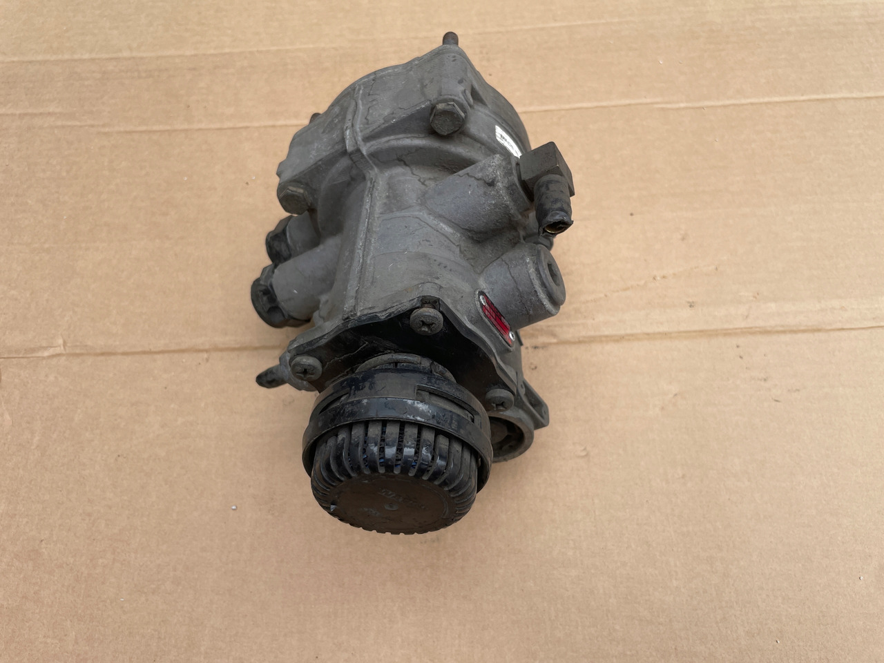 ZAWÓR STERUJĄCY NACZEPY PRZYCZEPY WABC0 MAN DAF 9730090067 - Válvula de freno: foto 2 ZAWÓR STERUJĄCY NACZEPY PRZYCZEPY WABC0 MAN DAF 9730090067 - Válvula de freno: foto 2