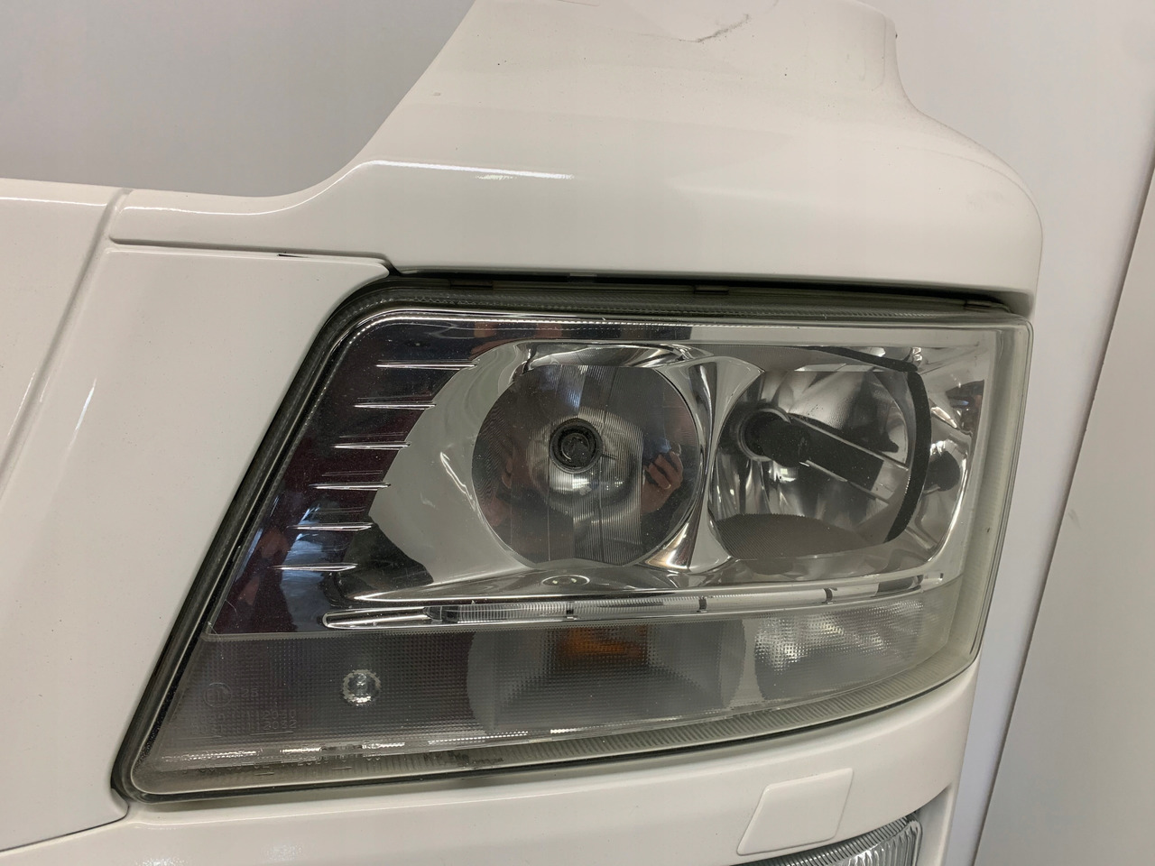 ZDERZAK XENON MAN TGS - Parachoques para Camión: foto 2 ZDERZAK XENON MAN TGS - Parachoques para Camión: foto 2