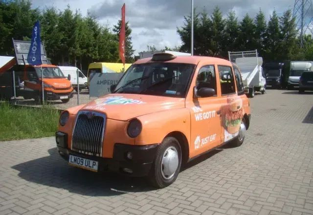 LTI Inny - Sedan: foto 1 LTI Inny - Sedan: foto 1