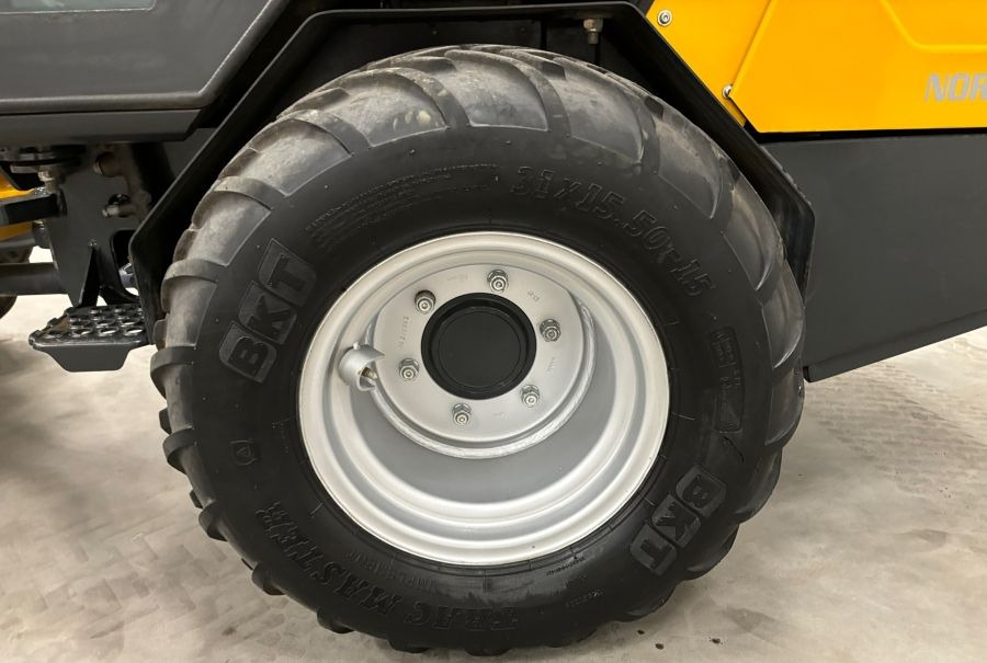 Schäffer 2430 HD - Cargadora articulada: foto 4 Schäffer 2430 HD - Cargadora articulada: foto 4