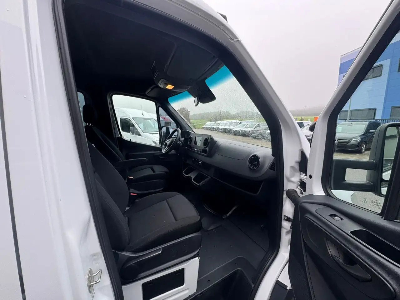 Furgoneta con lona, Furgoneta combi nuevo Mercedes-Benz Sprinter 516 CDI DoKa Maxi Lang AHK 3,5t Klima: foto 9 Furgoneta con lona, Furgoneta combi nuevo Mercedes-Benz Sprinter 516 CDI DoKa Maxi Lang AHK 3,5t Klima: foto 9