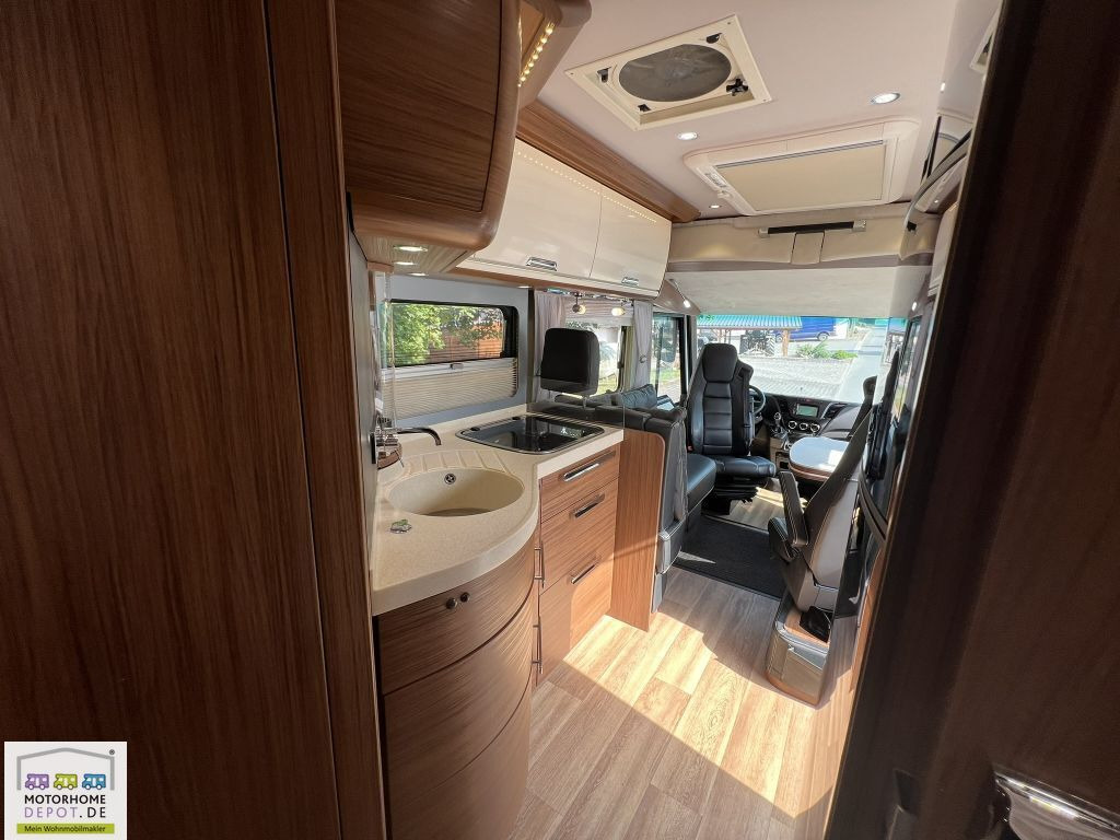 Autocaravana integral Niesmann + Bischoff Flair 920 BS (Sonderkonfiguration): foto 8