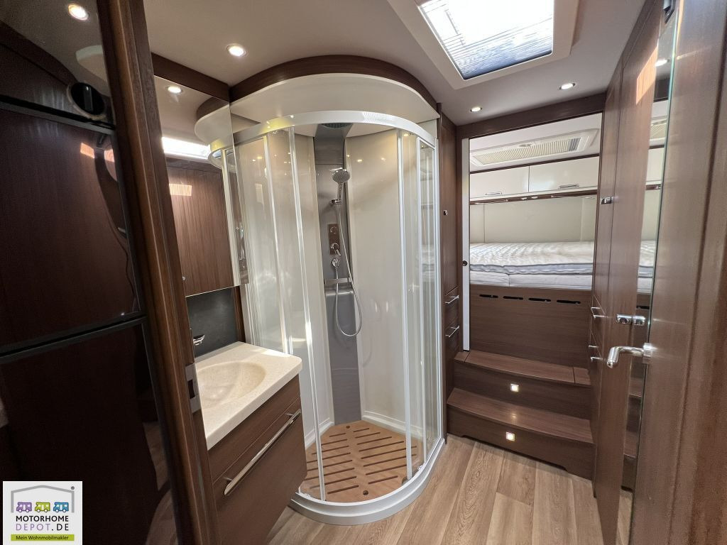 Autocaravana integral Niesmann + Bischoff Flair 920 BS (Sonderkonfiguration): foto 9