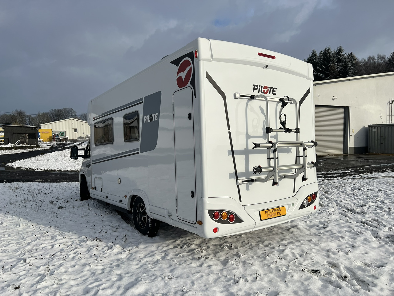 Pilote Pacific P696D Hubbett - Solar - Markise - Autocaravana perfilada: foto 2 Pilote Pacific P696D Hubbett - Solar - Markise - Autocaravana perfilada: foto 2