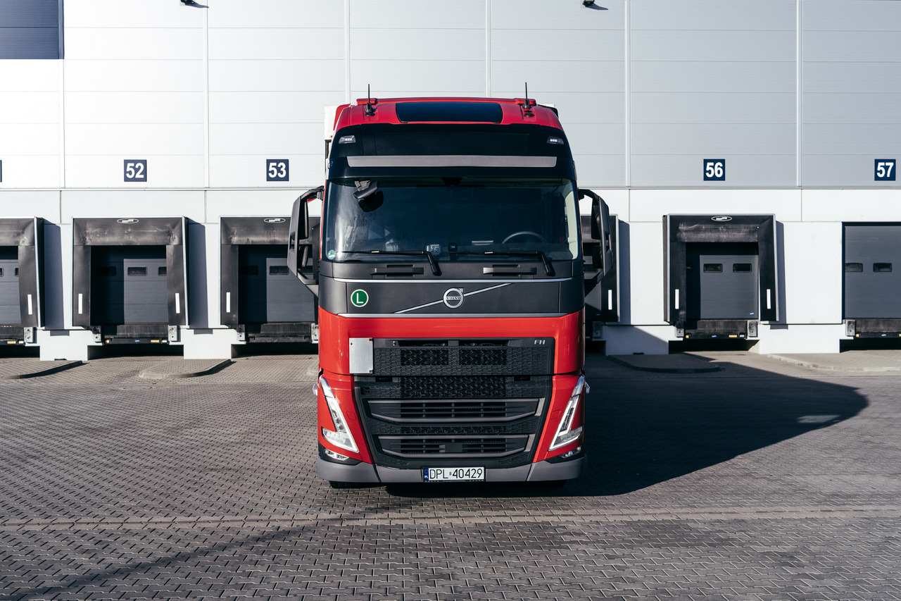 Leasing de Volvo FH Volvo FH: foto 13 Leasing de Volvo FH Volvo FH: foto 13