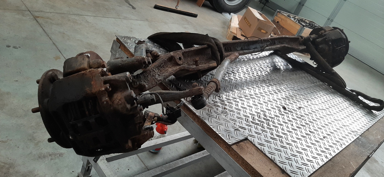 Gebrauchte DB 8.14, Vorderachse, Artikel - Nr. : 81.99999 - 9999 - Eje delantero para Camión: foto 3 Gebrauchte DB 8.14, Vorderachse, Artikel - Nr. : 81.99999 - 9999 - Eje delantero para Camión: foto 3