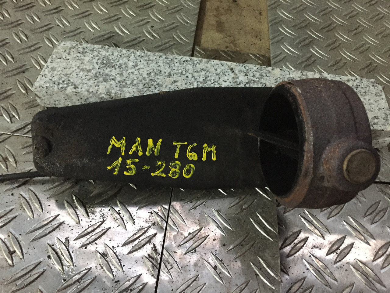 Gebrauchte Motorbremse MAN TGM 15.280, Abgasdrossel, Artikel - Nr.: 81.15601-0035 - Motor y piezas para Camión: foto 1 Gebrauchte Motorbremse MAN TGM 15.280, Abgasdrossel, Artikel - Nr.: 81.15601-0035 - Motor y piezas para Camión: foto 1