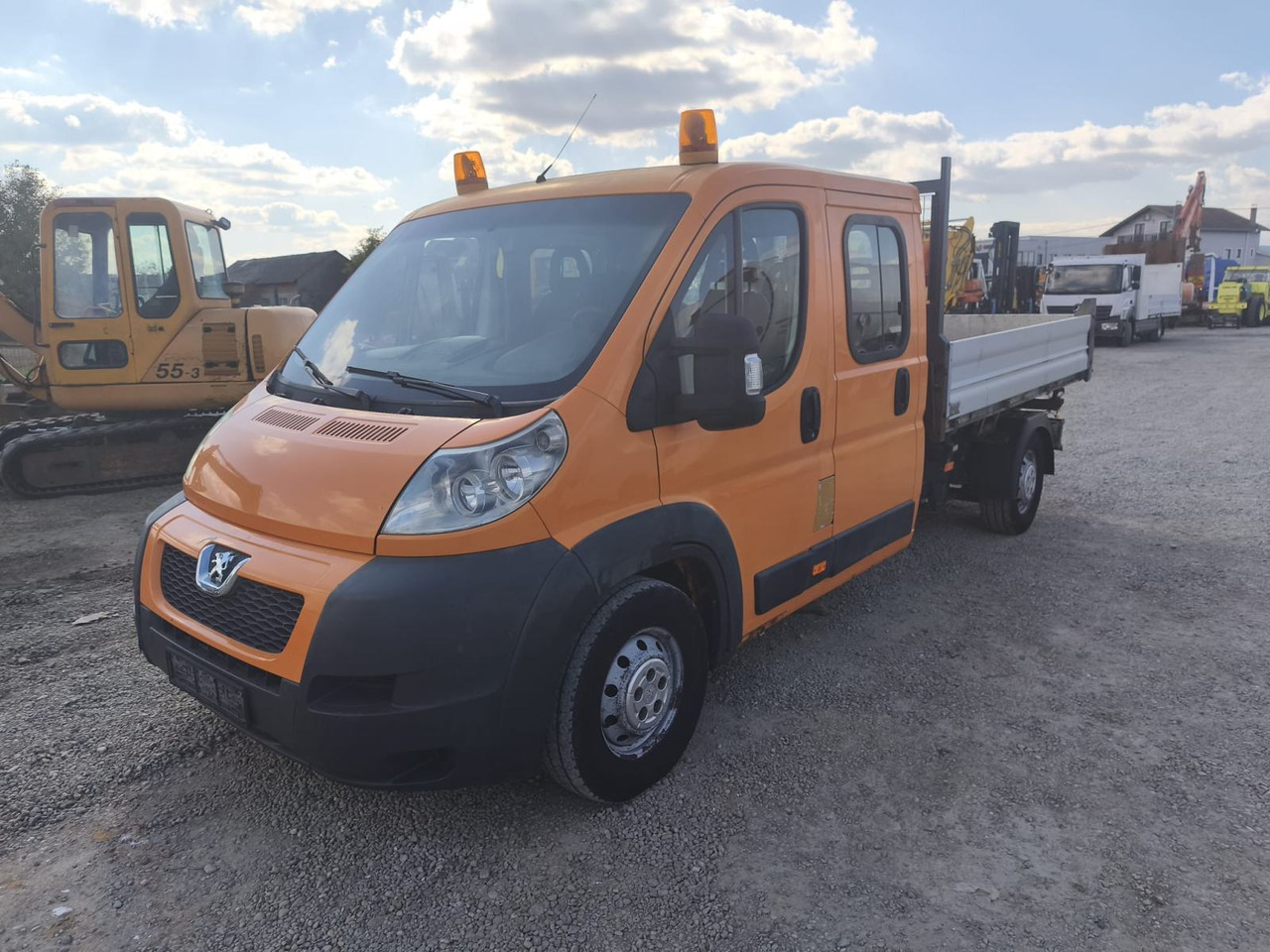 Peugeot Boxer kiper dupla kabina, 2010 god. - Furgoneta basculante, Furgoneta combi: foto 5 Peugeot Boxer kiper dupla kabina, 2010 god. - Furgoneta basculante, Furgoneta combi: foto 5