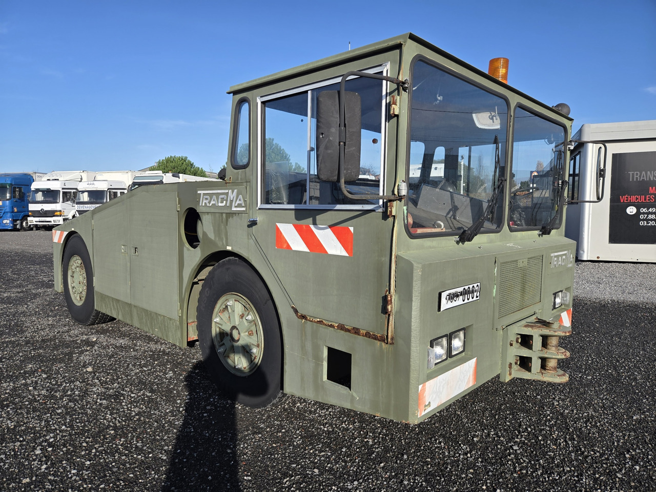 Tracma TD18000 - Remolcador de aviones: foto 2 Tracma TD18000 - Remolcador de aviones: foto 2