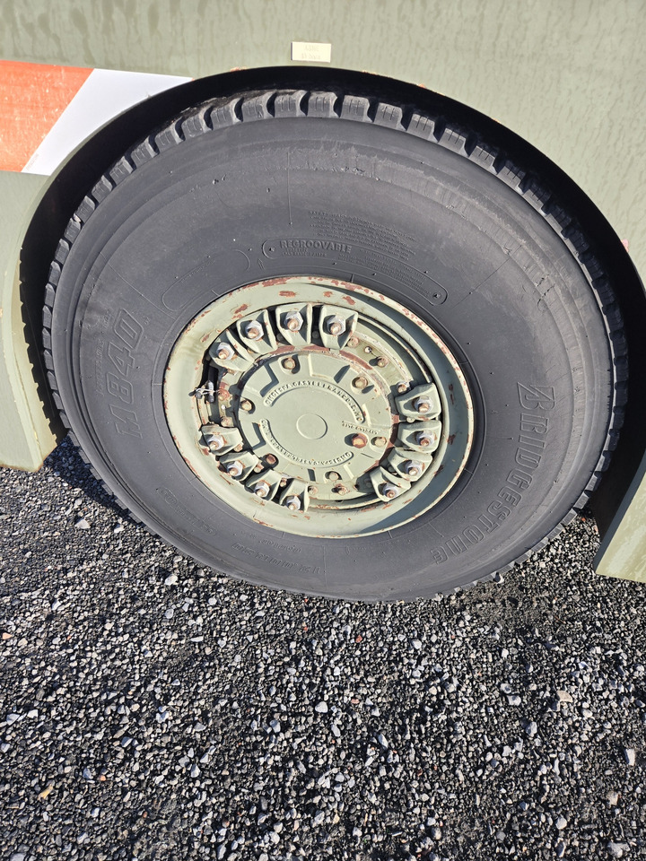 Remolcador de aviones Tracma TD18000: foto 12 Remolcador de aviones Tracma TD18000: foto 12