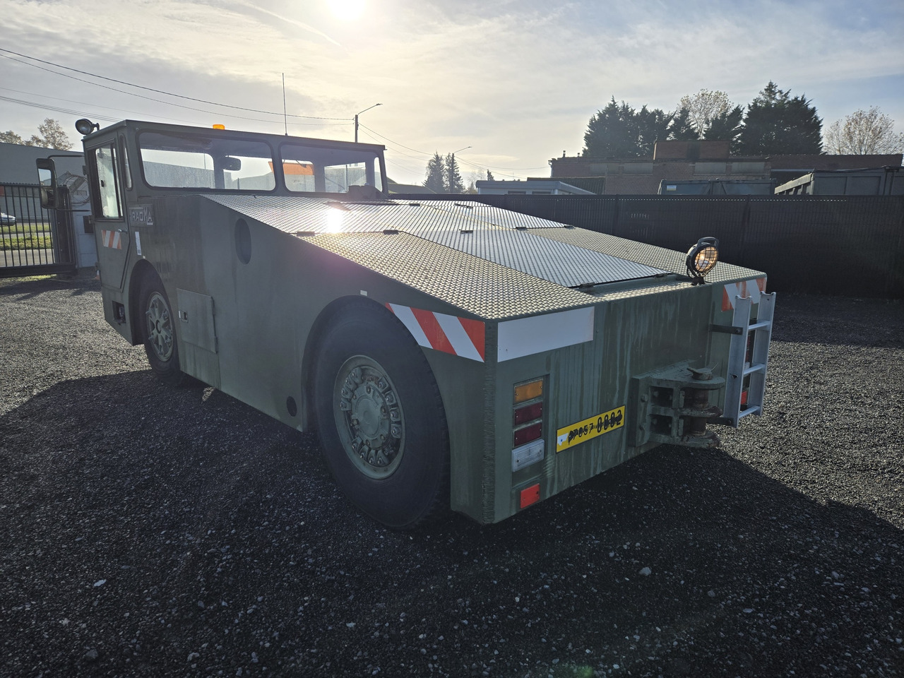 Tracma TD18000 - Remolcador de aviones: foto 3 Tracma TD18000 - Remolcador de aviones: foto 3