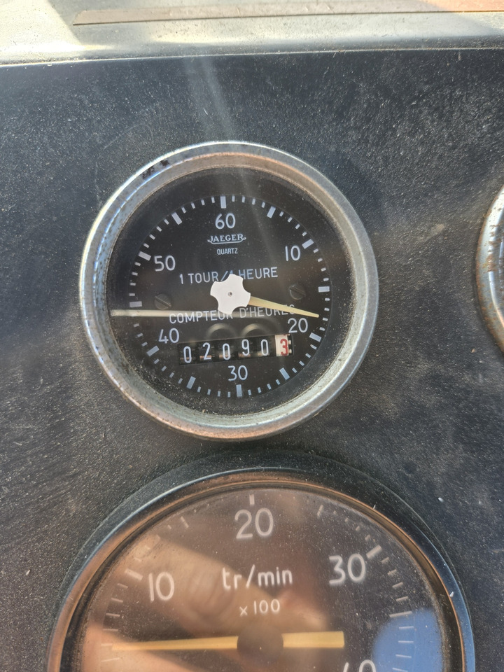 Remolcador de aviones Tracma TD18000: foto 19 Remolcador de aviones Tracma TD18000: foto 19