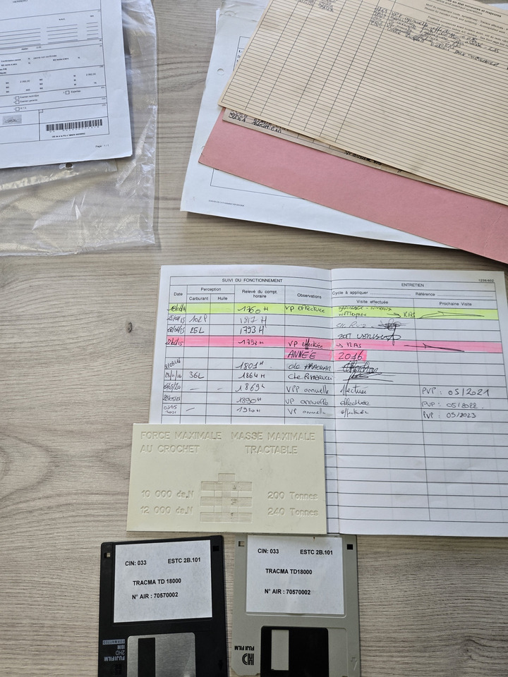 Tracma TD18000 - Remolcador de aviones: foto 5 Tracma TD18000 - Remolcador de aviones: foto 5