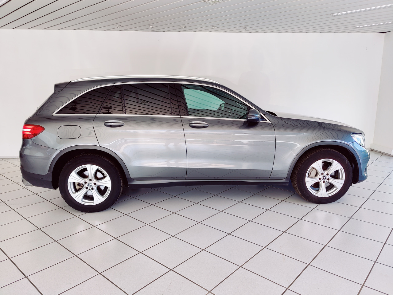 SUV/ Todoterreno Mercedes-Benz GLC 220 d 4Matic AHK Navi RüKam SHZ: foto 8 SUV/ Todoterreno Mercedes-Benz GLC 220 d 4Matic AHK Navi RüKam SHZ: foto 8