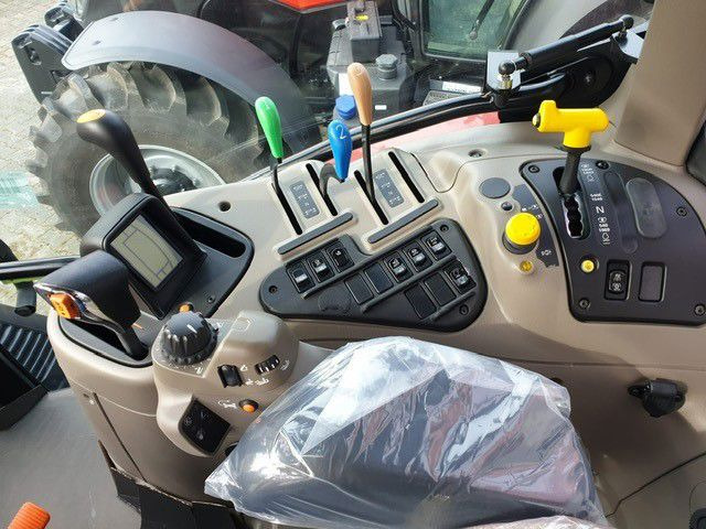 Case IH Maxxum 115 - Tractor: foto 4 Case IH Maxxum 115 - Tractor: foto 4