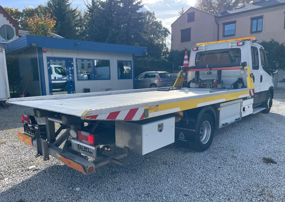 Iveco Daily 70C17 Pomoc drogowa Laweta 2016r - Grua de remolque autos: foto 5 Iveco Daily 70C17 Pomoc drogowa Laweta 2016r - Grua de remolque autos: foto 5