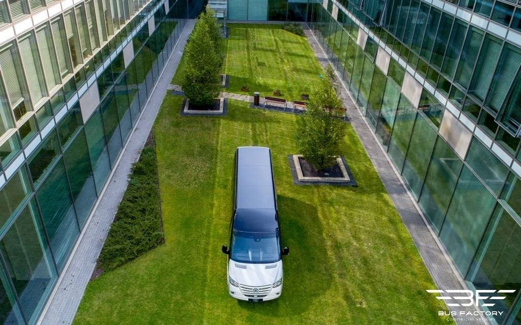 Mercedes-Benz Sprinter 519, SkyLite GT 16+1 ! Full Panoramic ! - Minibús, Furgoneta de pasajeros: foto 2 Mercedes-Benz Sprinter 519, SkyLite GT 16+1 ! Full Panoramic ! - Minibús, Furgoneta de pasajeros: foto 2