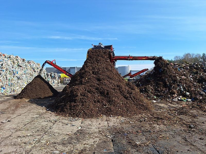 Trituradora de residuos Alzinger Maschinenbau Lepton 5100 przesiewacz gwiazdowy do bioodpadów, kompostu oraz torfu: foto 6 Trituradora de residuos Alzinger Maschinenbau Lepton 5100 przesiewacz gwiazdowy do bioodpadów, kompostu oraz torfu: foto 6