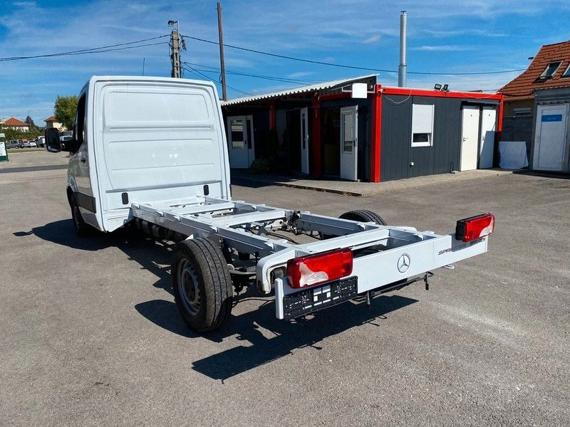 Mercedes-Benz Sprinter 315 Doka Kipper 3,5T Anhängelast - Furgoneta basculante: foto 5 Mercedes-Benz Sprinter 315 Doka Kipper 3,5T Anhängelast - Furgoneta basculante: foto 5