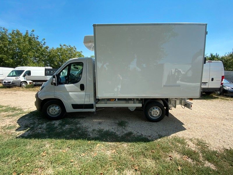 Peugeot Boxer L2 Heavy Kühlkoffer Peugeot Boxer L2 Heavy Kühlkoffer - Furgoneta frigorifica: foto 2 Peugeot Boxer L2 Heavy Kühlkoffer Peugeot Boxer L2 Heavy Kühlkoffer - Furgoneta frigorifica: foto 2