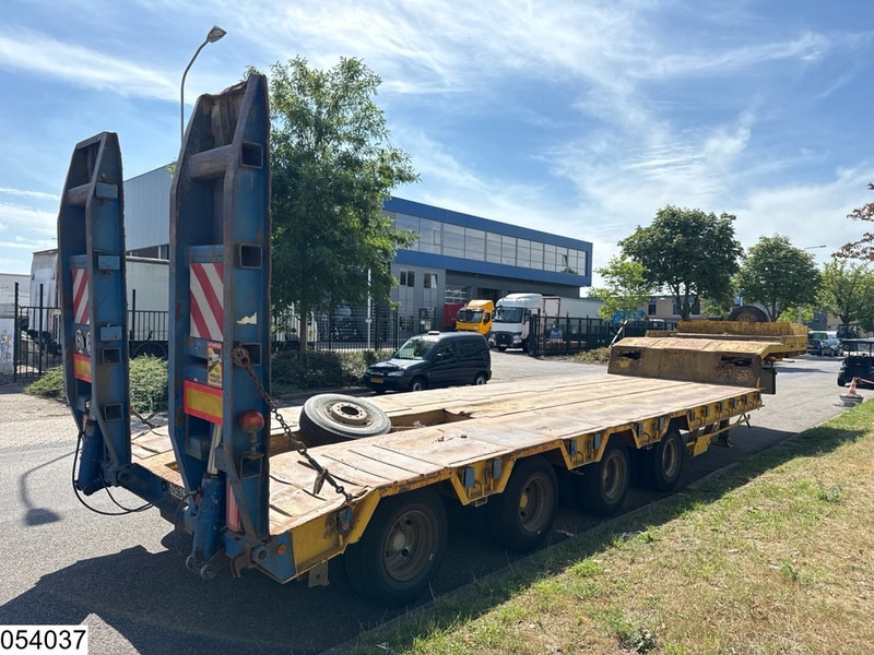 ACTM Lowbed 70.000 KG, 2,5mtr + 2x 0,35 mtr - Semirremolque góndola rebajadas: foto 3 ACTM Lowbed 70.000 KG, 2,5mtr + 2x 0,35 mtr - Semirremolque góndola rebajadas: foto 3