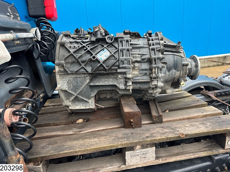 Cabeza tractora MAN TGX 24 440 6x2, EURO 6, RHD, ADR, Engine defect: foto 9