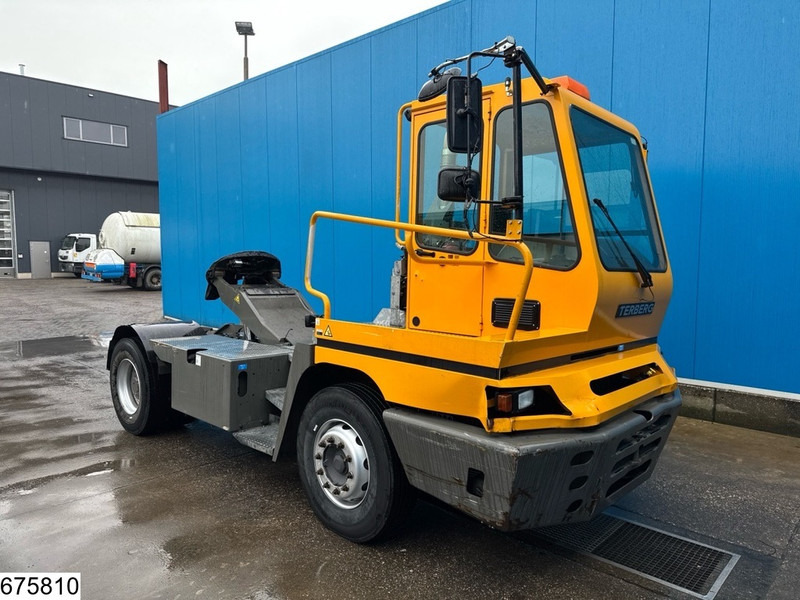 Terberg YT 182 Terminal tractor, 22.079 Operating hours - Cabeza tractora: foto 3 Terberg YT 182 Terminal tractor, 22.079 Operating hours - Cabeza tractora: foto 3