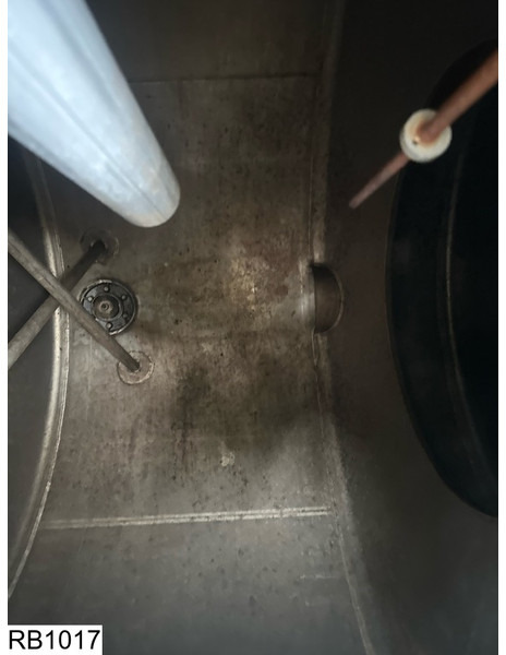 Semirremolque cisterna Fruehauf Fuel 39886 Liter, 7 Compartments: foto 10 Semirremolque cisterna Fruehauf Fuel 39886 Liter, 7 Compartments: foto 10